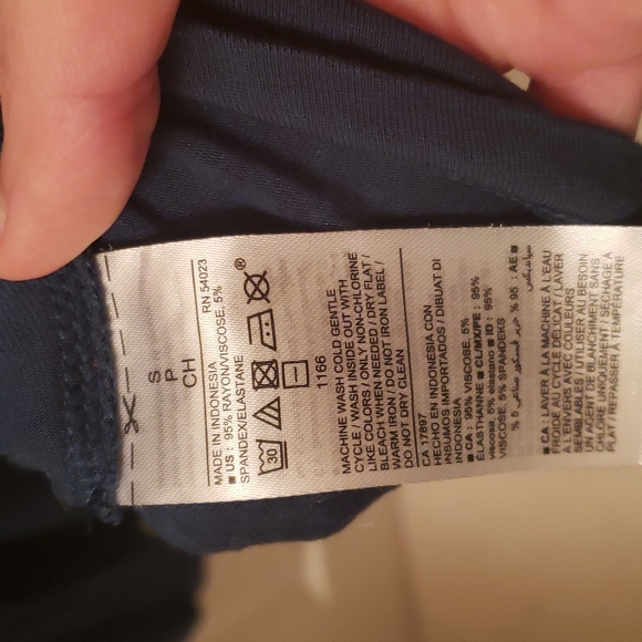 Old Navy Maternity dress - Picture 4 of 4